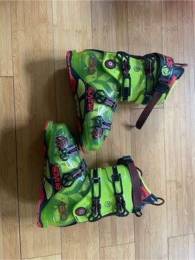 K2 Spyne Lime Green Adult Ski Boots
